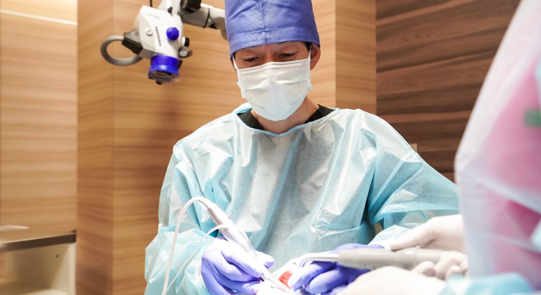 インプラント治療の流れ