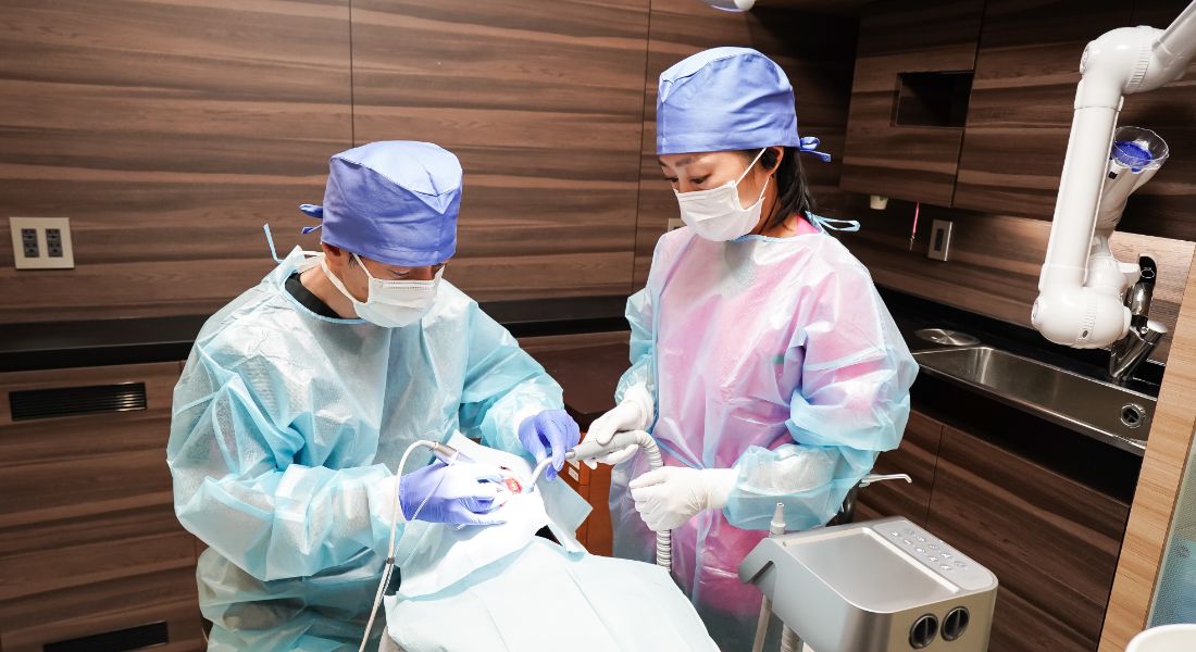 インプラント治療の流れ